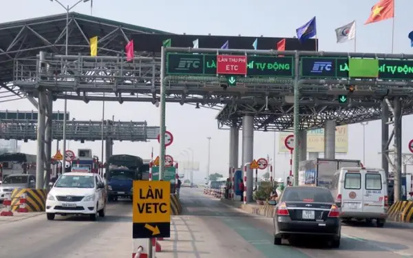 phí đường bộ